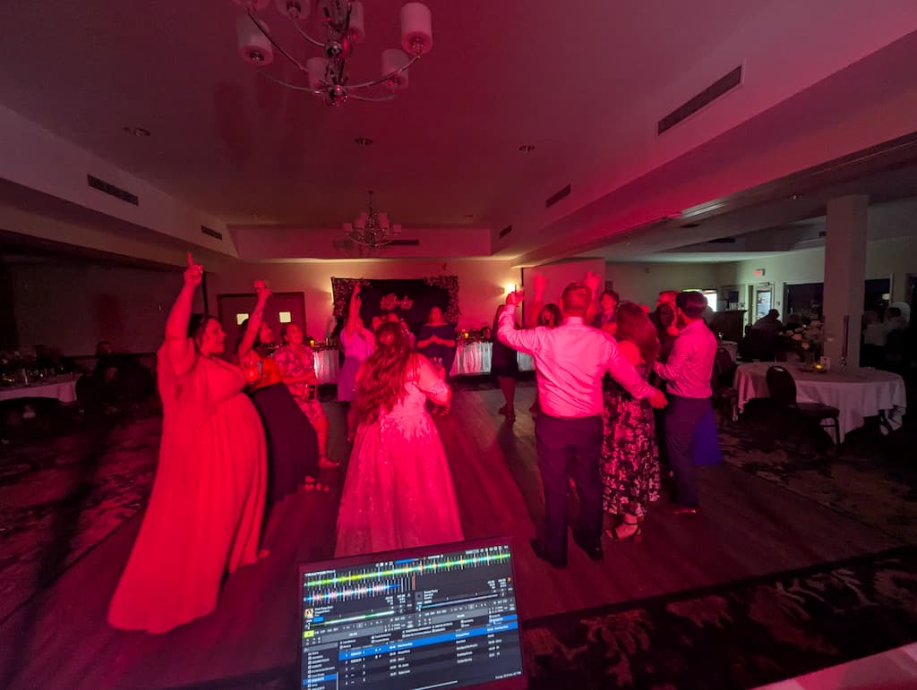 PXL_20250622_033900293.RAW-01.COVER